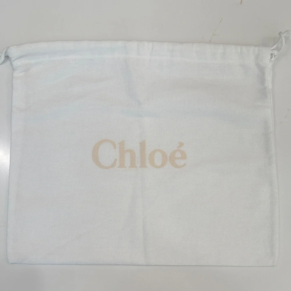 Chloe Cream Drawstring Pouch - Picture 4 of 8